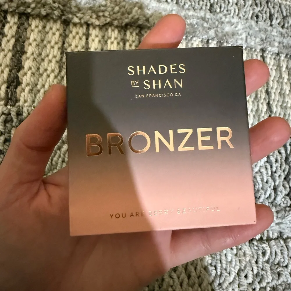 New Radiant Glow Compact Powder shades by Shan bronzer contour